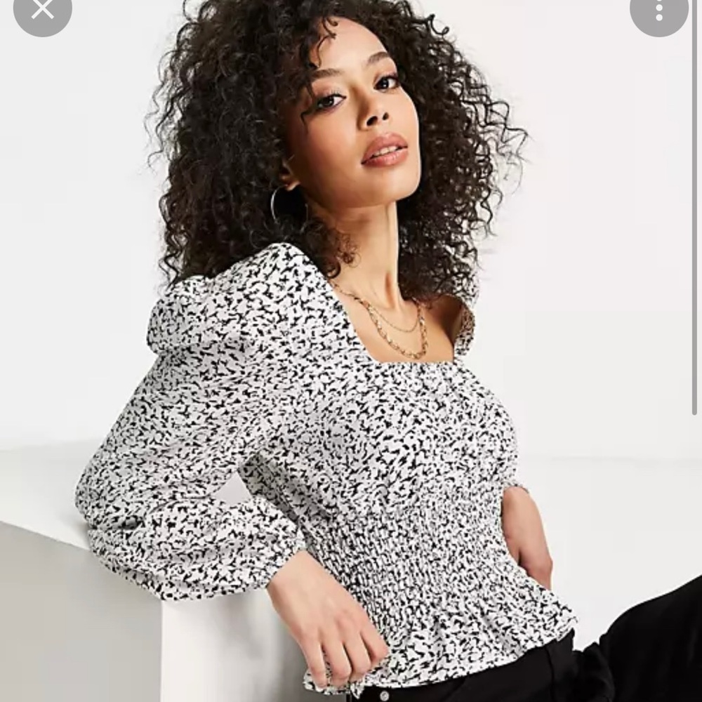 Princess Polly Woman blouse size 6
